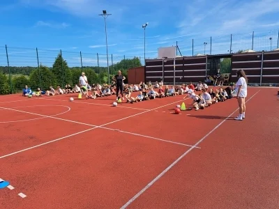 4 2i turniej sportowy